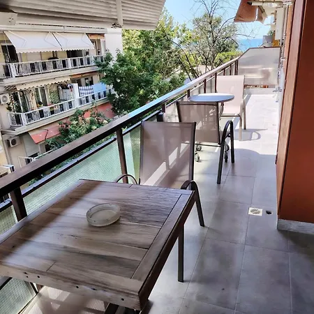 Waterfront Luxury דירה