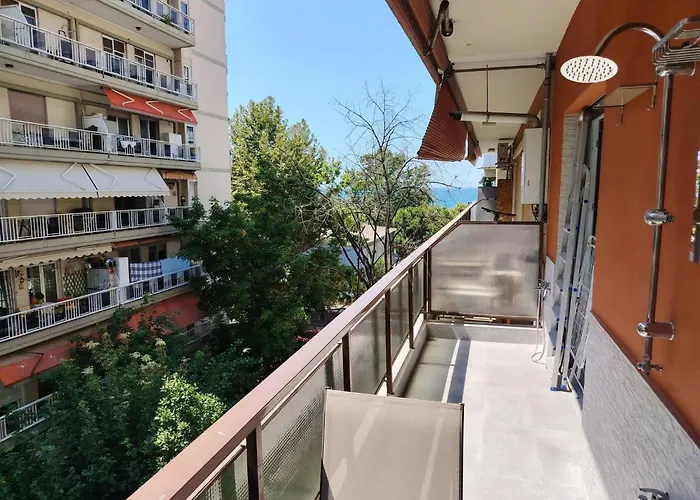Waterfront Luxury Thessaloníki